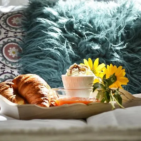Bed & Breakfast Wellness *